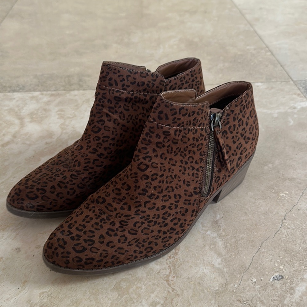 Time and Tru Memory Foam animal print mini boots